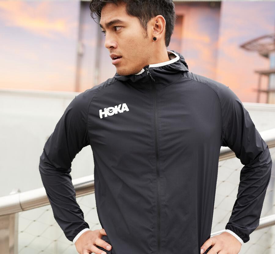 Jackets Mens - Hoka One One Full-Zip Wind - Black - SWAOJNB-40